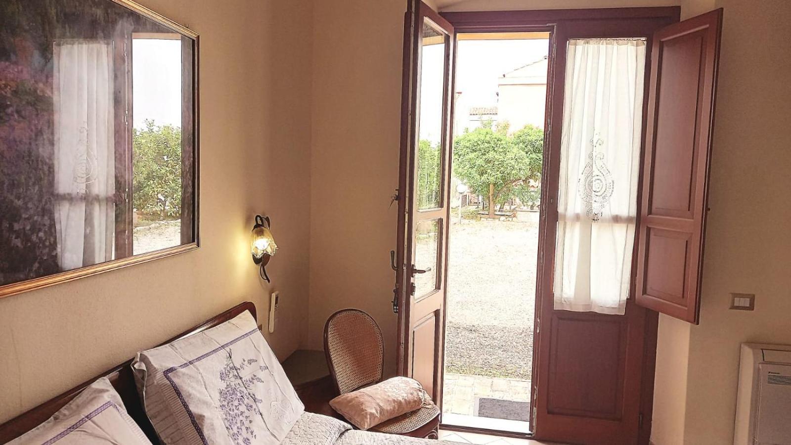 B&B Antica Villa Куарту-Сант'Елена Екстер'єр фото