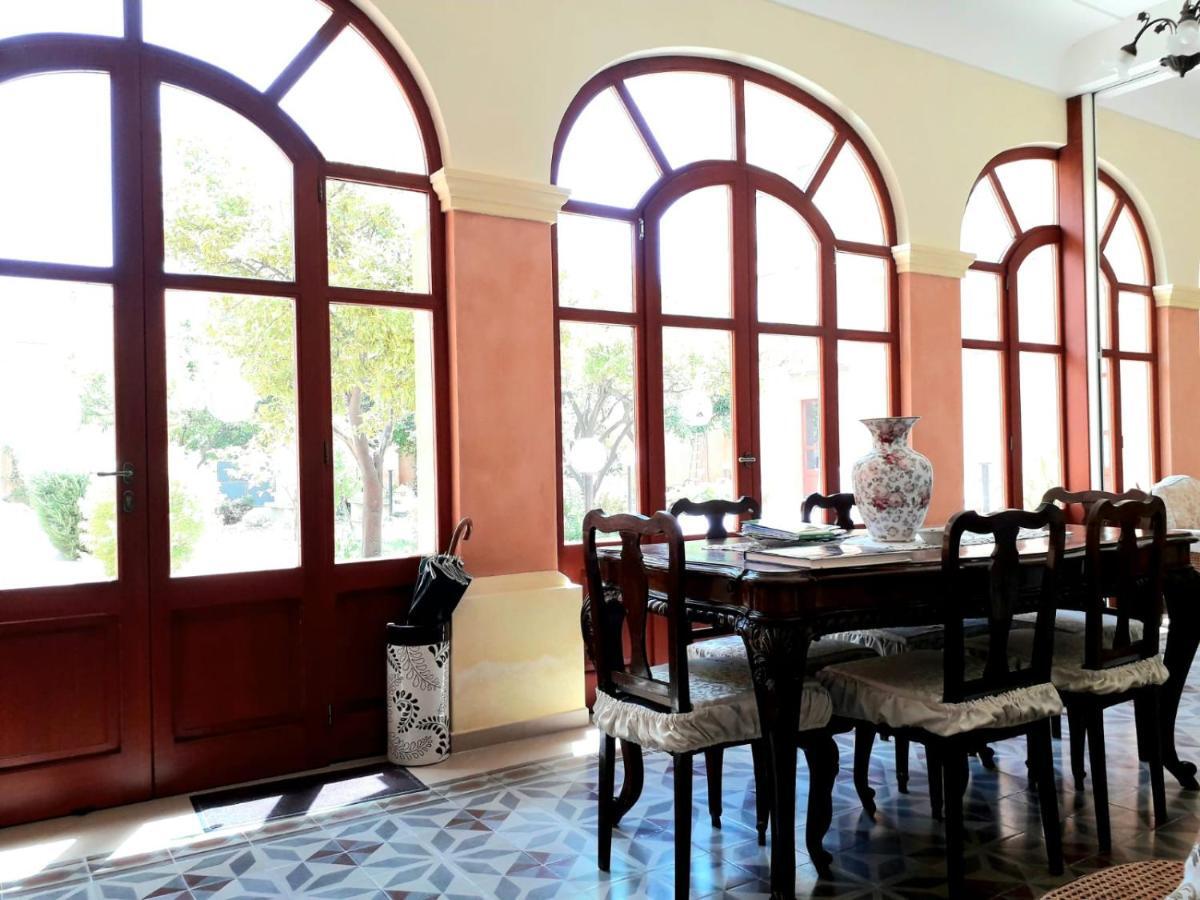 B&B Antica Villa Куарту-Сант'Елена Екстер'єр фото